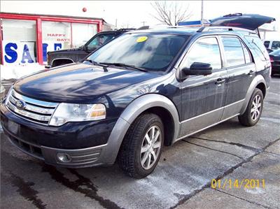 Used Ford TaurusX 2008 : $14995