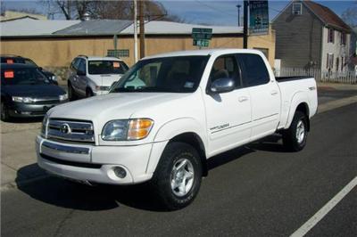 Used Toyota Tundra 2004 : $11950