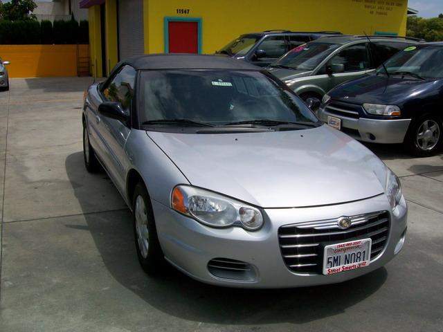 Used Chrysler Sebring 2004 : $6977