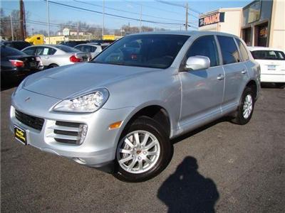 Used Porsche Cayenne 2008 : $27890