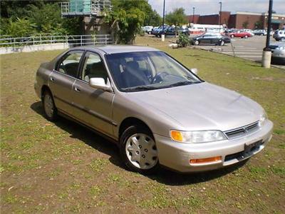 Used Honda Accord 1997 : $3995