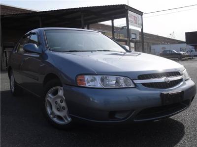 Used Nissan Altima 2000 : $5999