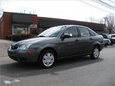 Used Ford Focus 2007 : $8595
