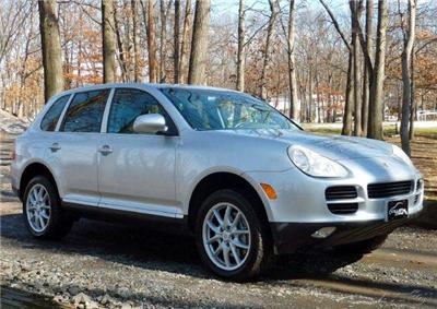 Used Porsche Cayenne 2004 : $17900