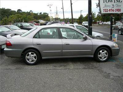 Used Honda Accord 2000 : $6995