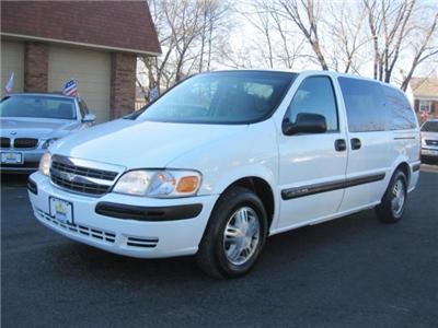 Used Chevrolet Venture 2005 : $8235