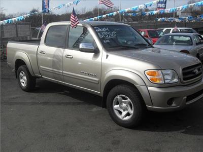 Used Toyota Tundra 2004 : $13950