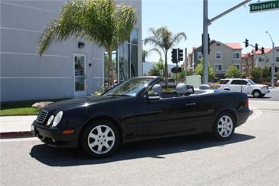 Used Mercedes Benz CLKClass 2002 : $14988