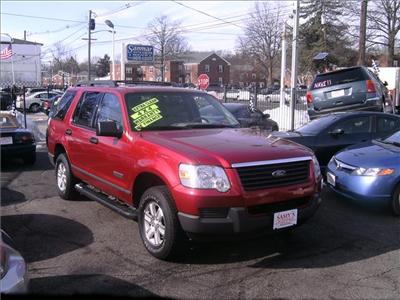 Used Ford Explorer 2006 : $9995