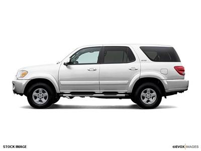 Used Toyota Sequoia 2005 : $16995