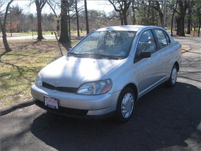 Used Toyota Echo 2002 : $4995