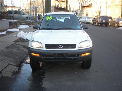 Used Toyota RAV4 1996 : $4995