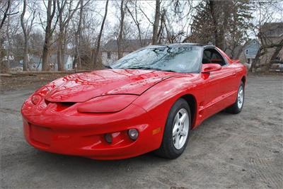 Used Pontiac Firebird 2001 : $4495
