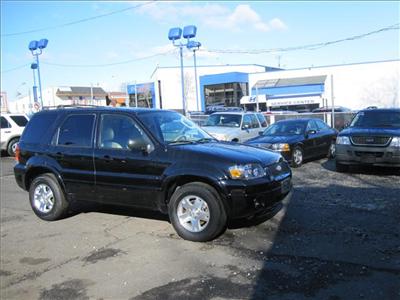 Used Ford Escape 2006 : $13799