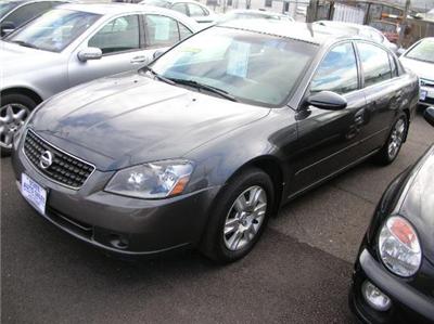 Used Nissan Altima 2006 : $10350