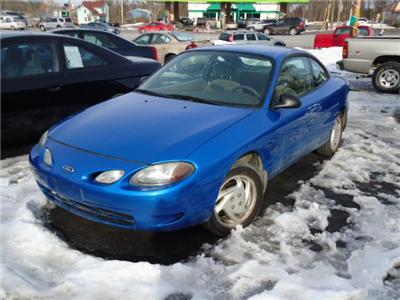 Used Ford Escort 2001 : $4995