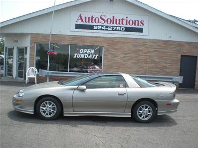 Used Chevrolet Camaro 2002 : $7289