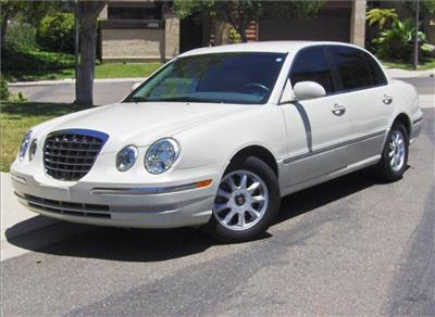Used Kia Amanti 2004 : $5995
