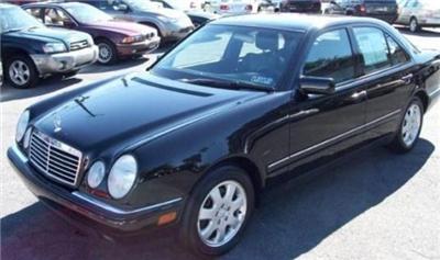 Used Mercedes-Benz EClass 1997 : $6999