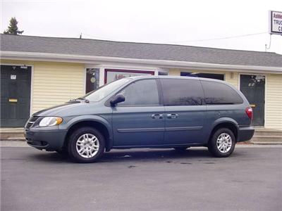 Used Dodge GrandCaravan 2005 : $8995