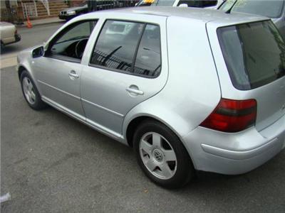 Used Volkswagen Golf 2001 : $4995