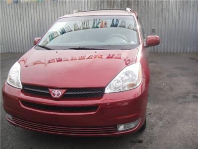 Used Toyota Sienna 2005 : $14900