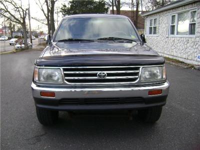 Used Toyota T100 1997 : $5299