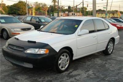 Used Nissan Altima 1998 : $3790