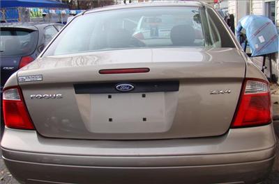 Used Ford Focus 2005 : $4800