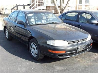 Used Toyota Camry 1992 : $1800