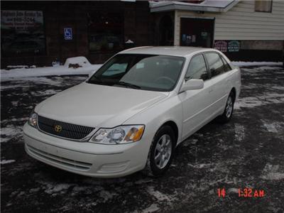 Used Toyota Avalon 2002 : $10995