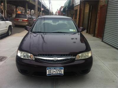 Used Nissan Altima 2000 : $2495
