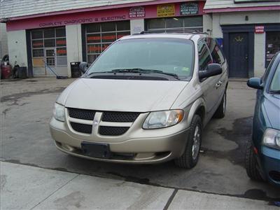 Used Dodge GrandCaravan 2002 : $3995