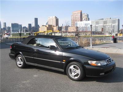 Used Saab 93 1999 : $3850
