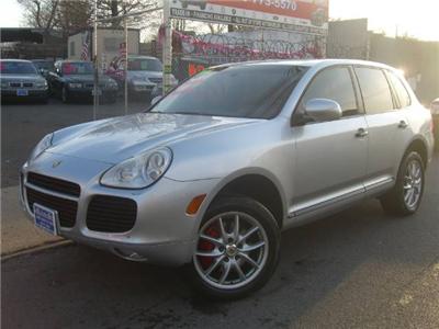Used Porsche Cayenne 2005 : $29900