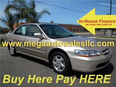 Used Honda Accord 2000 : $6500