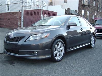 Used Toyota Camry 2009 : $13900