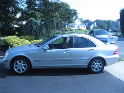 Used Mercedes-Benz CClass 2004 : $11990