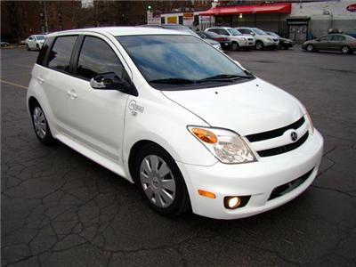 Used Scion xA 2006 : $5300