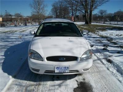 Used Ford Taurus 2004 : $0