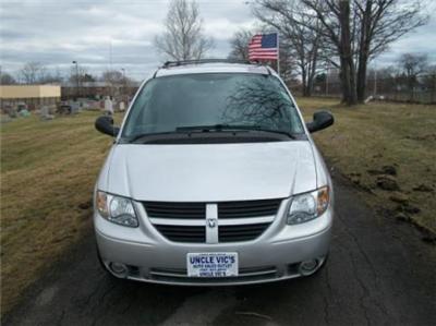 Used Dodge GrandCaravan 2005 : $0