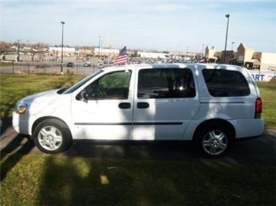 Used Chevrolet Uplander 2008 : $0