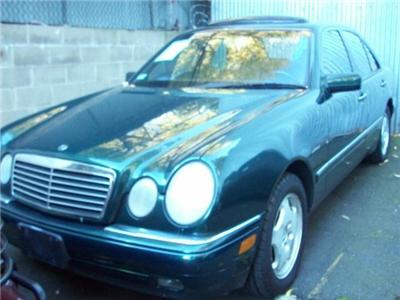 Used Mercedes-Benz EClass 1998 : $6900