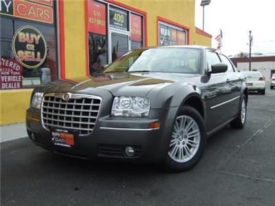 Used Chrysler 300 2008 : $11995