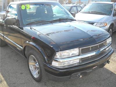 Used Chevrolet S10 2003 : $5950