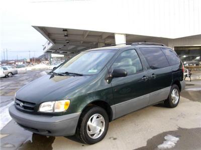 Used Toyota Sienna 1999 : $6995