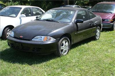 Used Chevrolet Cavalier 2000 : $3295