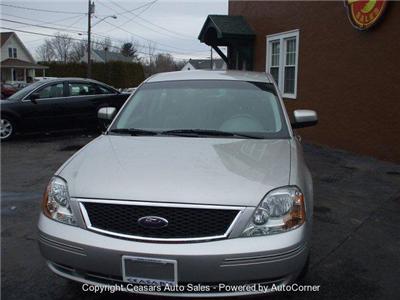 Used Ford FiveHundred 2006 : $8995