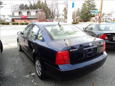 Used Volkswagen Passat 2000 : $4500
