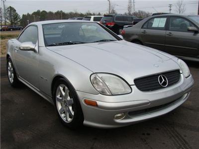 Used Mercedes-Benz SLKClass 2001 : $10495